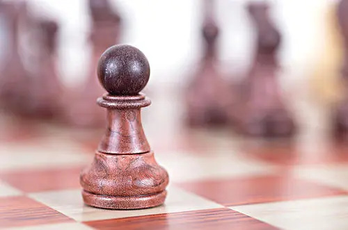 国际象棋兵的规则是什么？